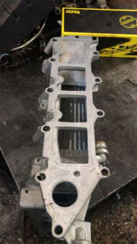 Passat B8 çıkma emme manifolt dizel dcx motor